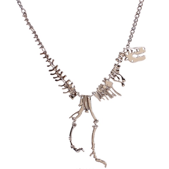 🔥BOGO Free! 🦖Jurassic Class Statement necklaces! - Picture 5 of 7